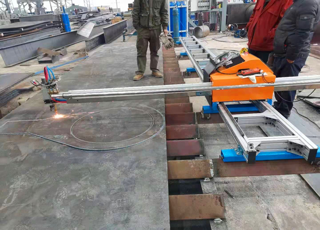 重型便攜數控切割機